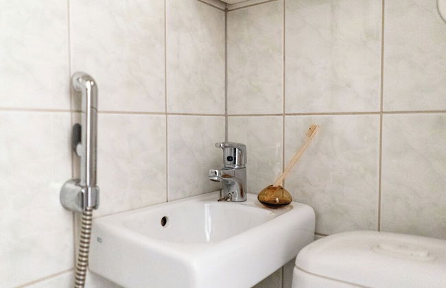 Small Studio in a Prime Location - Photo 11