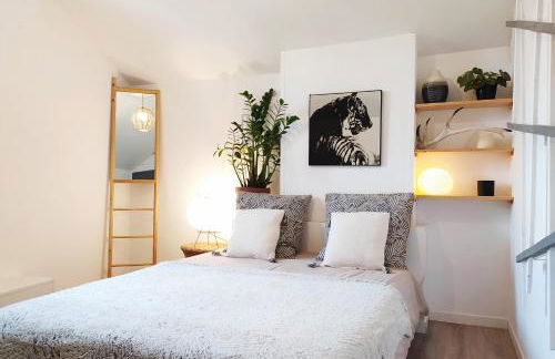 Les Nids de la Tour - Maison de charme au centre - Spa privé - Vue unique - Foto 7