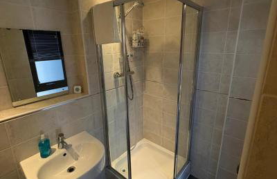Central Liverpool 2-Bed Balcony Apartment by StaySavvy Accommodation - Photo 51