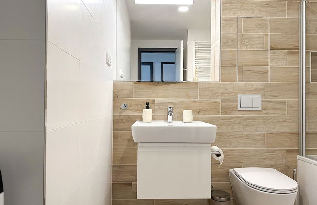 Charming Holesovice Apartment - Foto 18