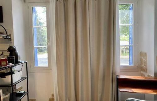 AUX 4 LOGIS - Studio Le City - Petit déjeuner offert 1ère nuit - Foto 13