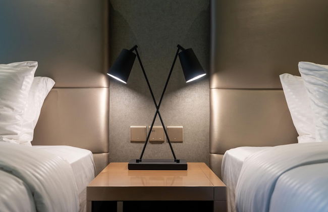 Lux BnB Paramount Tower I Burj Views - Photo 18