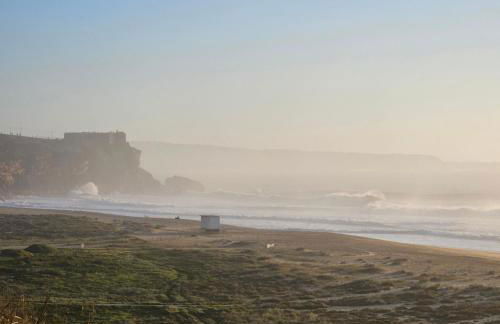 Nazare Uninterrupted Views and Sounds of the Sea - Foto 44