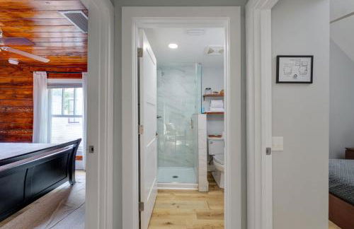 Urban Loft - City Center Walk to Everything - Photo 17