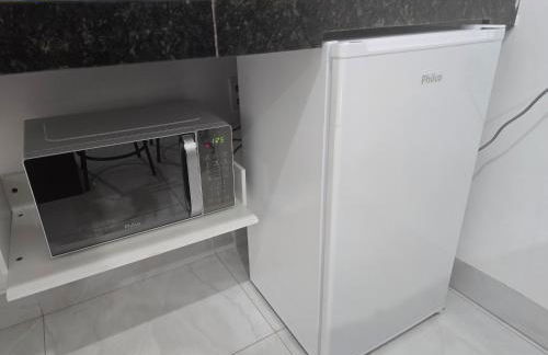 Flat completo a 10 minutos de vários espaços de festa - Foto 25