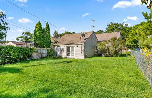 Cozy 3 Bedroom Near Airport And Downtown Detroit - Foto 16