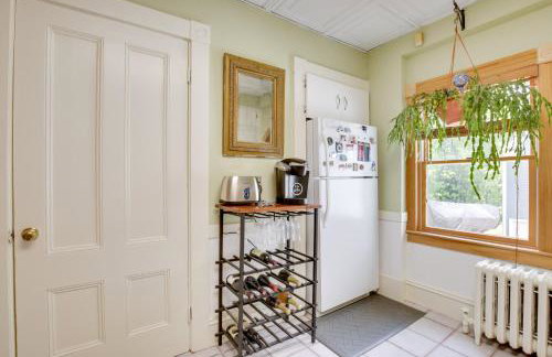 Quaint Beverly Townhome Walk to Beach and Downtown! - Photo 9