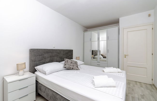 Apartments Mrs Brightside - Photo 19