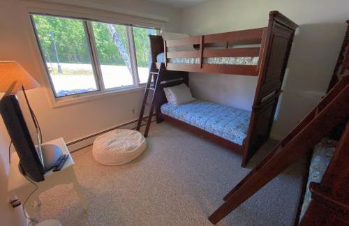 F14 Bretton Woods Condo along golf course short walk from Omni Mount Washington Hotel - Foto 18