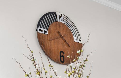 5BR Home Minutes to NYC and FIFA 2026 Sleeps 16 - Foto 12