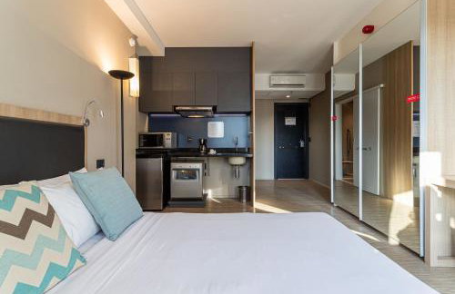 Charlie Alphaville - Foto 44