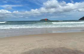 Praia do Tombo - Aconchego no Guarujá - Foto 1