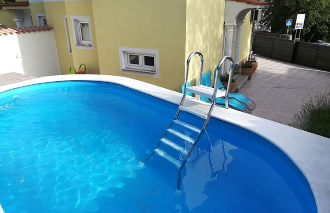 Charming Home With Swimming Pool and Beautiful Covered Terrace - Foto 12