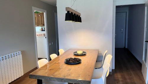 Fantástico apartamento con vistas en Esterri - Foto 2