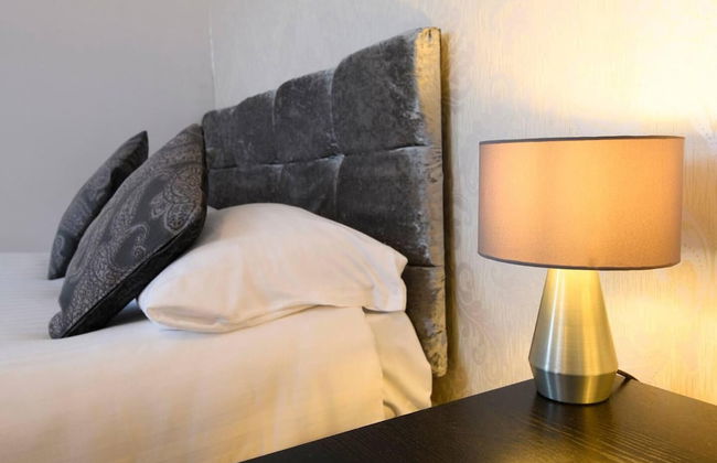 1 bed Apartment Close to Football Grounds - Foto 5