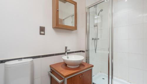 The Metropole Residence - Foto 5, Shower