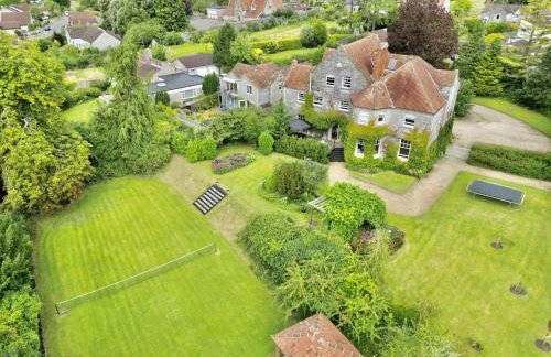 Welcome to Hazelwood, The Mount Somerton Apartment - modern and fully equipped, Private off-street parking, Near Glastonbury Tor, The spectacular Wells Cathedral, Stourhead, Sherborne Abbey, Millfield School, Clark's Village - Foto 22