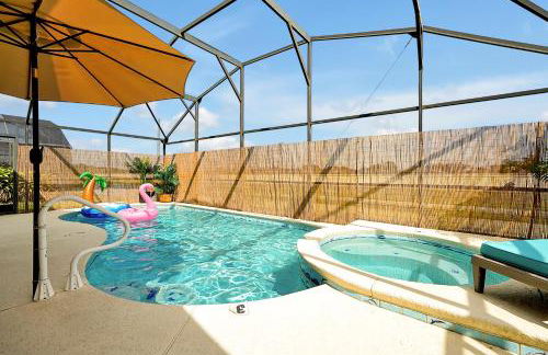 5BR Cottage w Pool & Hot Tub Near Disney - Foto 13