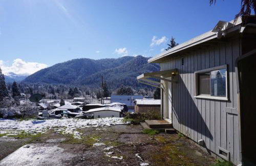 Panoramic View 2br on Hill in Uptown Oakridge - Foto 24