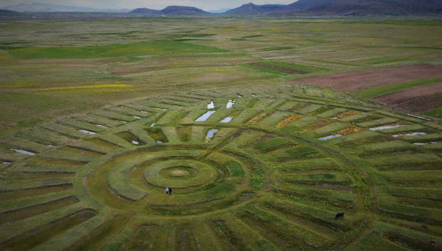 Andean waru waru, an ancient farming technique