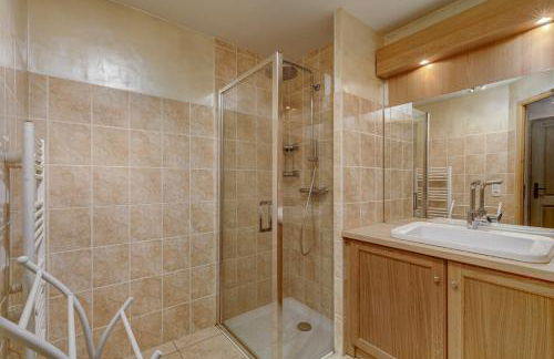 La Tanière du Grizzly - Appt à Praz-sur-Arly - Foto 5