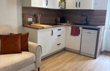 Charmant T2 refait à neuf en plein cœur de Fréjus - Foto 2