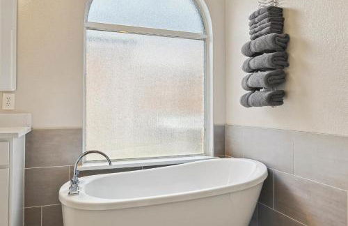 5BD Vacation Retreat - Pool Patio Cinema - Foto 20