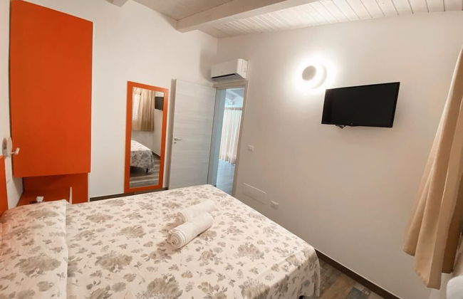 Marinella Beach Case Vacanze - Photo 13