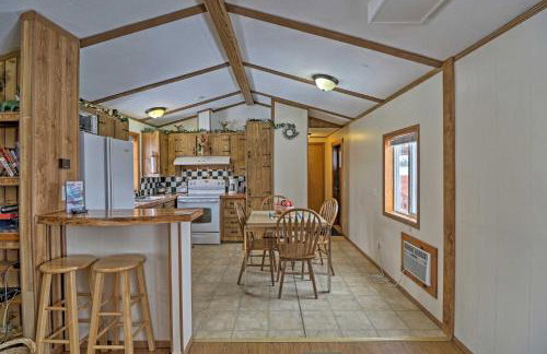 Columbia Falls Home about 22 Mi to Glacier Natl Park! - Foto 8