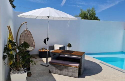 Villa piscine balnéothérapie et jacuzzi entièrement privée - Foto 26