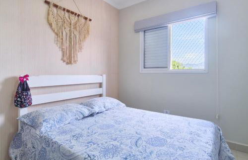 2 Quartos com ar, piscina, sacada Gourmet a 1 km da praia Grande - Foto 4