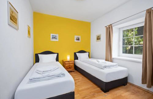 GUT KLETKAMP "Altes Backhaus" - Freistehendes Landhaus mit 7 Schlafzimmern I Kamin I Garten & Terrasse I 15 Min zur Ostsee I Parkplätze I Hundefreundlich I Bar I WLAN - Foto 12