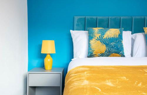 Contractor‑Heaven 5BR Home 4.5 Baths Wakefield - Foto 13