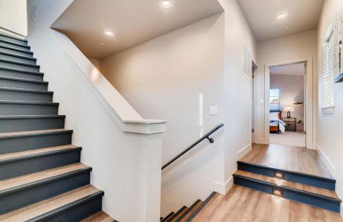 Fancy Townhome Near Old Town, Breweries and River! - Foto 40