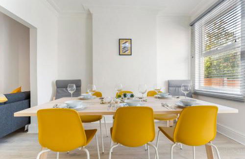 Jasmine Villa A - Ideal for QMC & Uni - Free parking - Photo 20