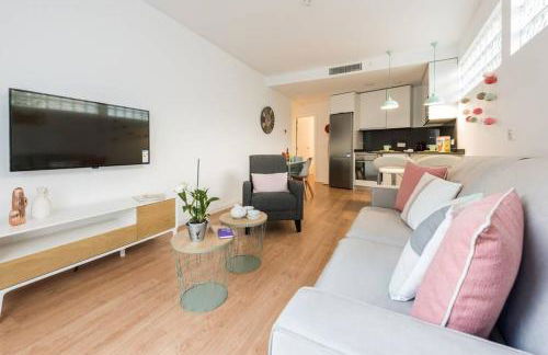 Chamberí con jardín A by RegalateMadrid - Photo 16