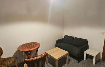 Zentralgelegene Wohnung im EG - Foto 4