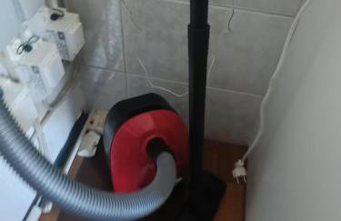 IN VILLA APARTMENT 56 qm Check-in,free parking, WIFI , TV, FULL KITCHEN - Foto 21