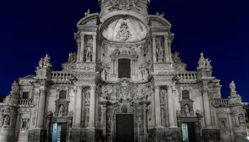 Catedral Plaza - Foto 2