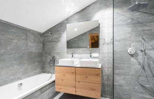 Joli duplex 8 pers, skis aux pieds, parking couvert, Courchevel Village - FR-1-631-108 - Photo 10