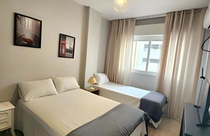 Belo Apto no Gonzaga - uma quadra da praia - Foto 19