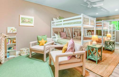 7 Bdrm, Pickleball, Bball, HotTub, FirePit, Golf! - Foto 67