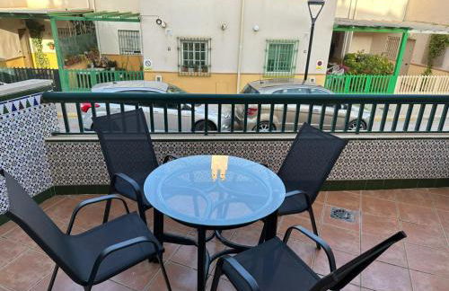 A 30 metros del mar, en el corazón del Peñón - Foto 9