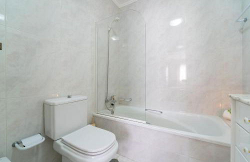 Marinhas Esposende - Moradia V4 com piscina junto à praia by House and People - Foto 10