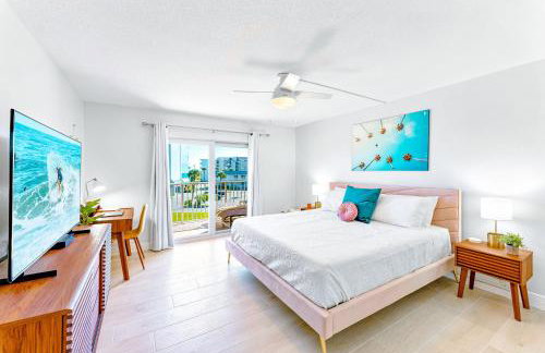 Cocoa Beach Towers - Oceanfront Resort with Heated Pool, Tennis Steps from the Pier - Foto 5