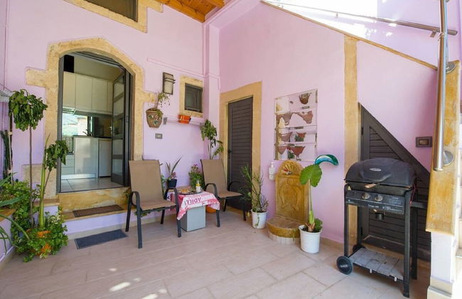 Snug Apartment in Kournas With Balcony/terrace - Foto 1