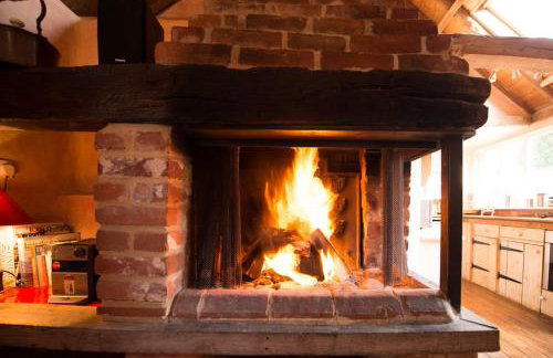 Rose Cottage rural cosiness with footpaths to the local Macro Brewery Pub - Foto 4