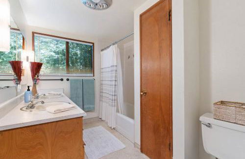 The Riverfront Retreat-Woods Landing - Foto 9