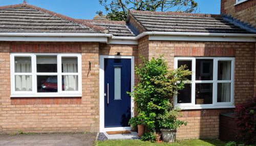 Beautiful studio in Ely - Photo 1