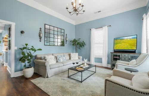 1884 Elegant Home Fire Pit, Tesla Tech, Near DT - Foto 12